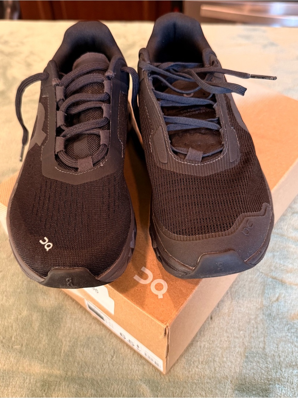 New On Cloudmonster Women’s Running Shoes Black/Magnet Size US 6.5